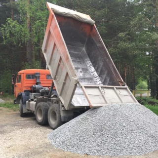 Гранитный отсев 2-5 (самосвалом)