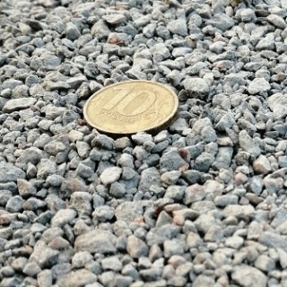 Гранитный отсев 2-5 (50кг)