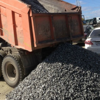 Гранитный щебень 3-10 (самосвалом)